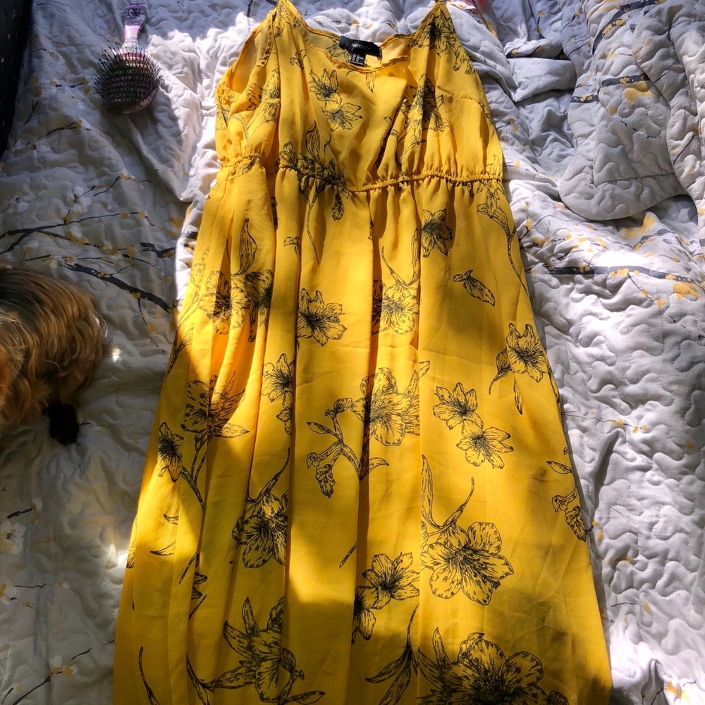 Forever21 plus size yellow floral ankle dress